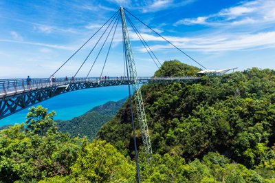 Sky Bridge auf Langkawi - spektakuläre Ausblicke auf den Regenwald und die Küstenlandschaft