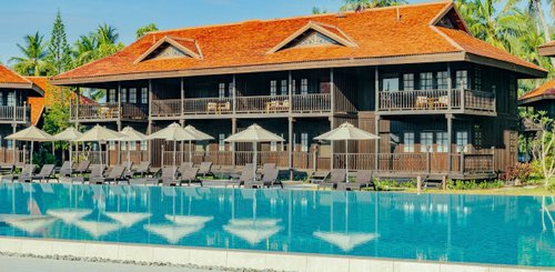 Cascade Pool Pelangi Beach Resort Strandurlaub Malaysia Langkawi