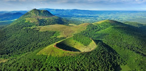 Chaine des puys - die schlafenden Vulkane der Auvergne © Joel Damase 