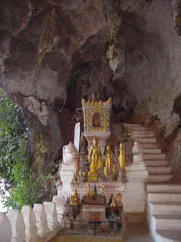 Luang Prabang Pak Ou Höhlen